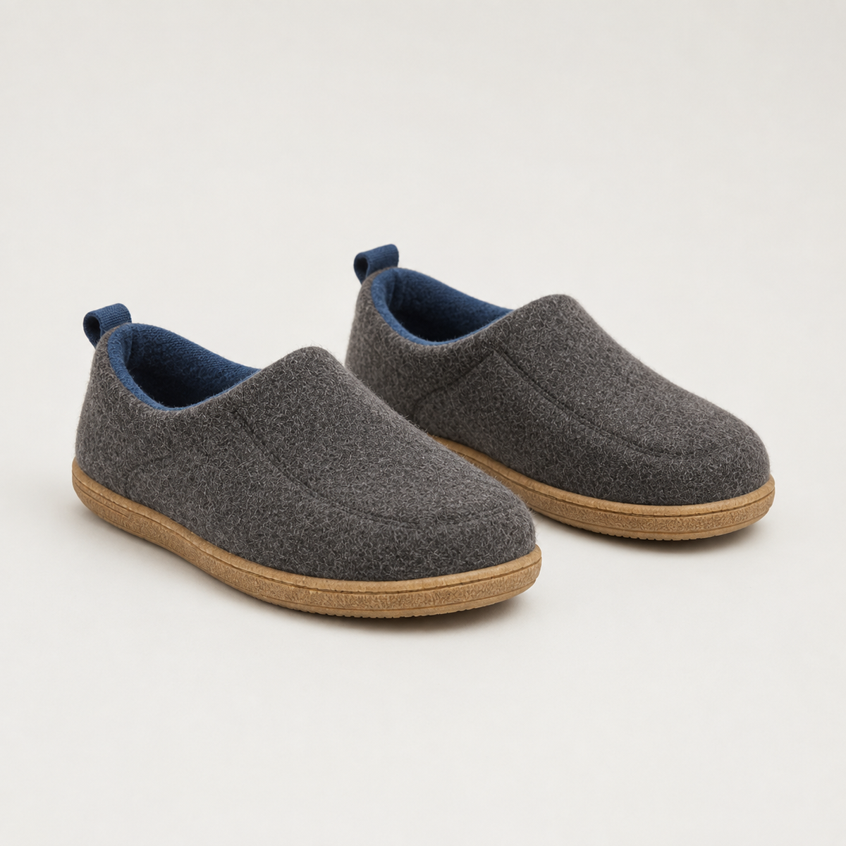 Marcus – Unisex Fleece-Lined House Slippers
