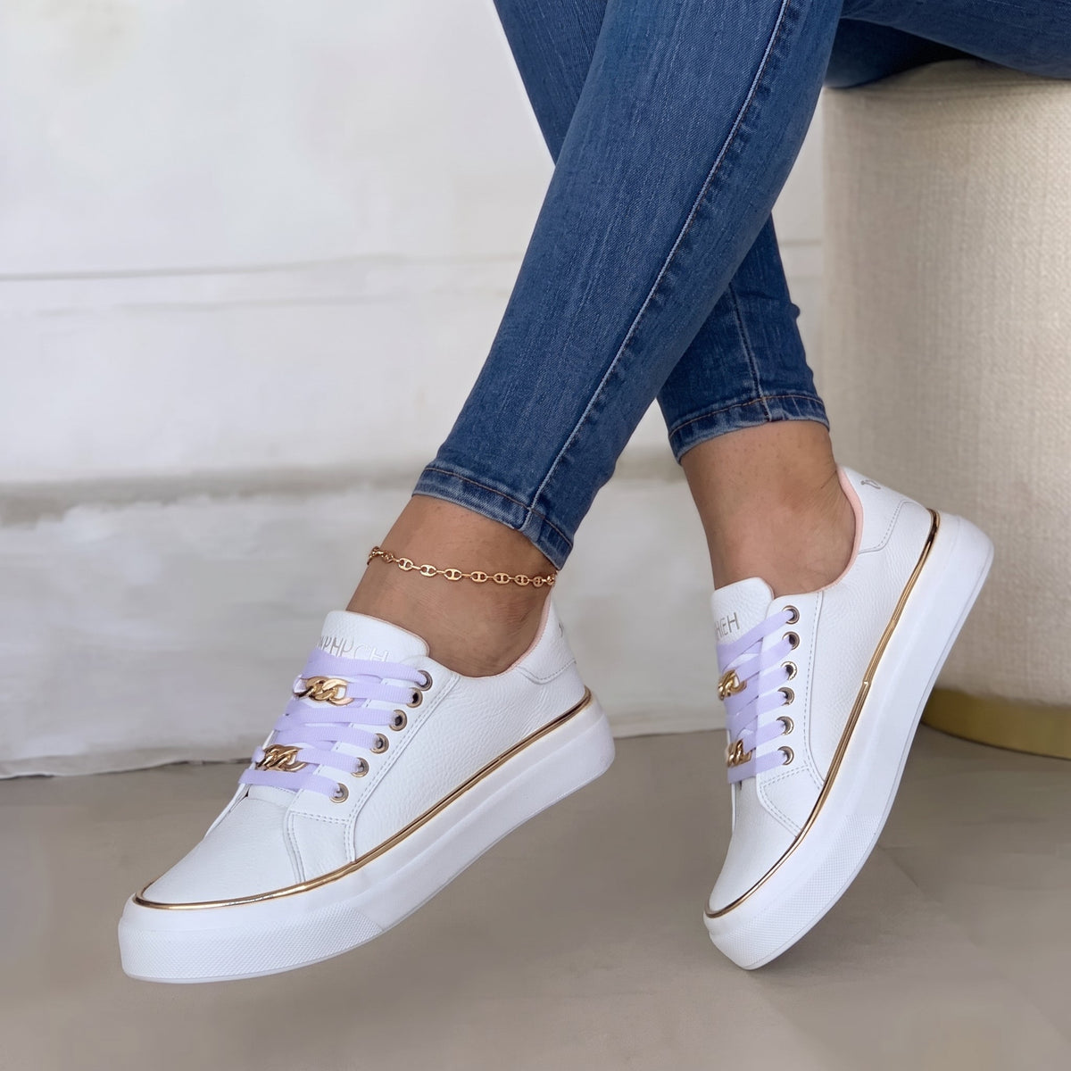 Alice – Women’s Lace-Up Platform Sneakers with Gold Chain Detail