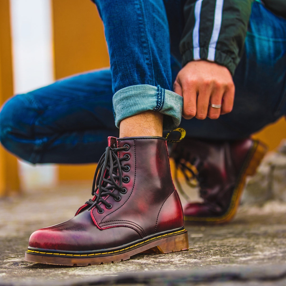 Sebastian - Men's Vintage Ombre Lace-Up Ankle Boots with Stitched Sole