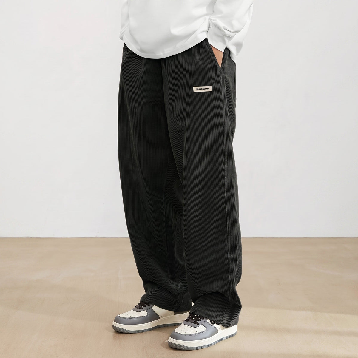 Emil - Men's Wide-Leg Corduroy Trousers with Relaxed Fit