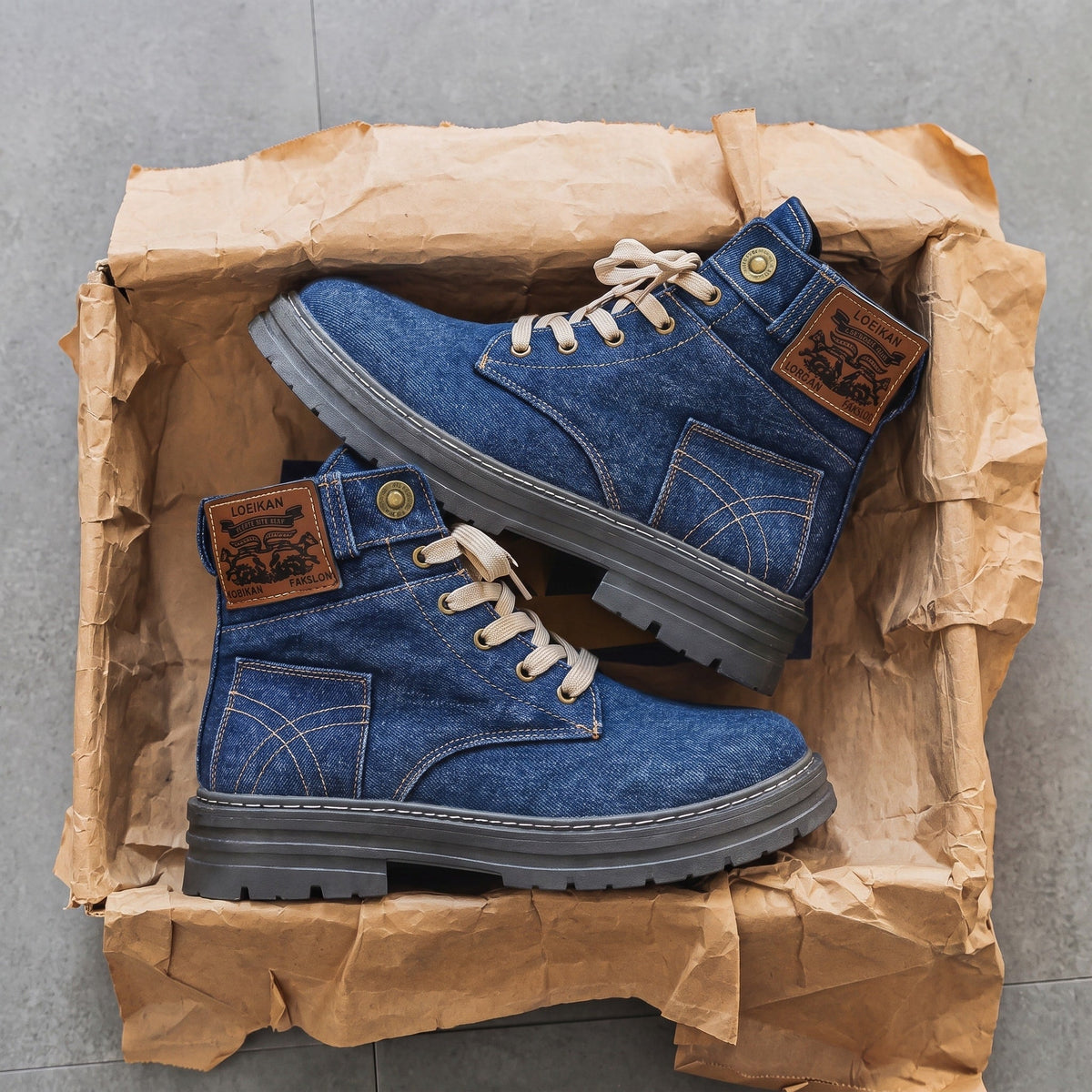 Jack - Men's Lace-Up Chunky Sole Combat Boots with Padded Collar