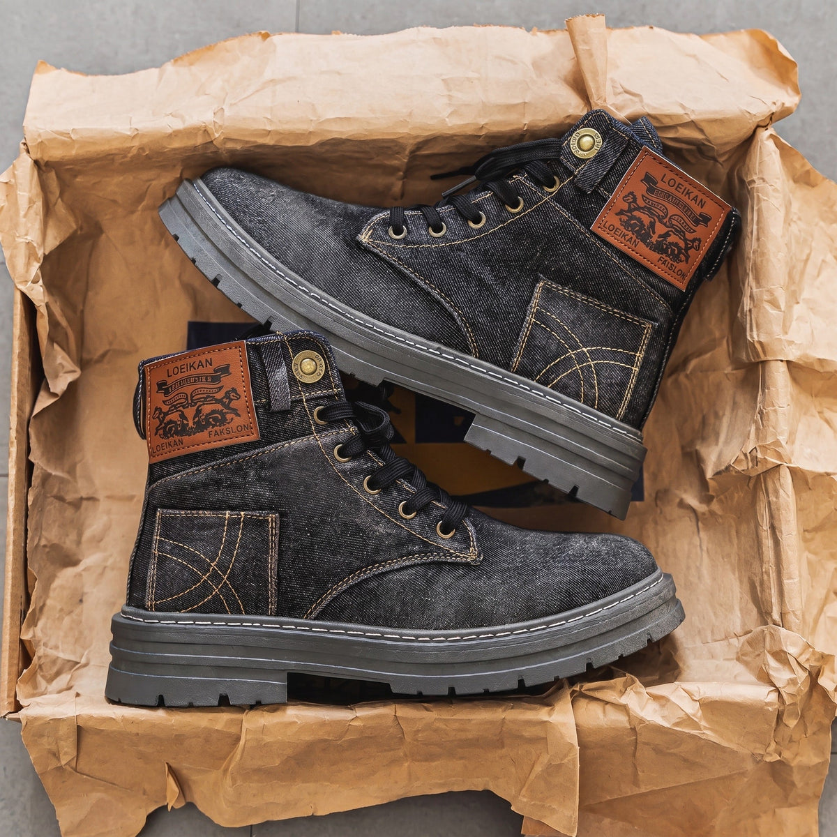 Jack - Men's Lace-Up Chunky Sole Combat Boots with Padded Collar
