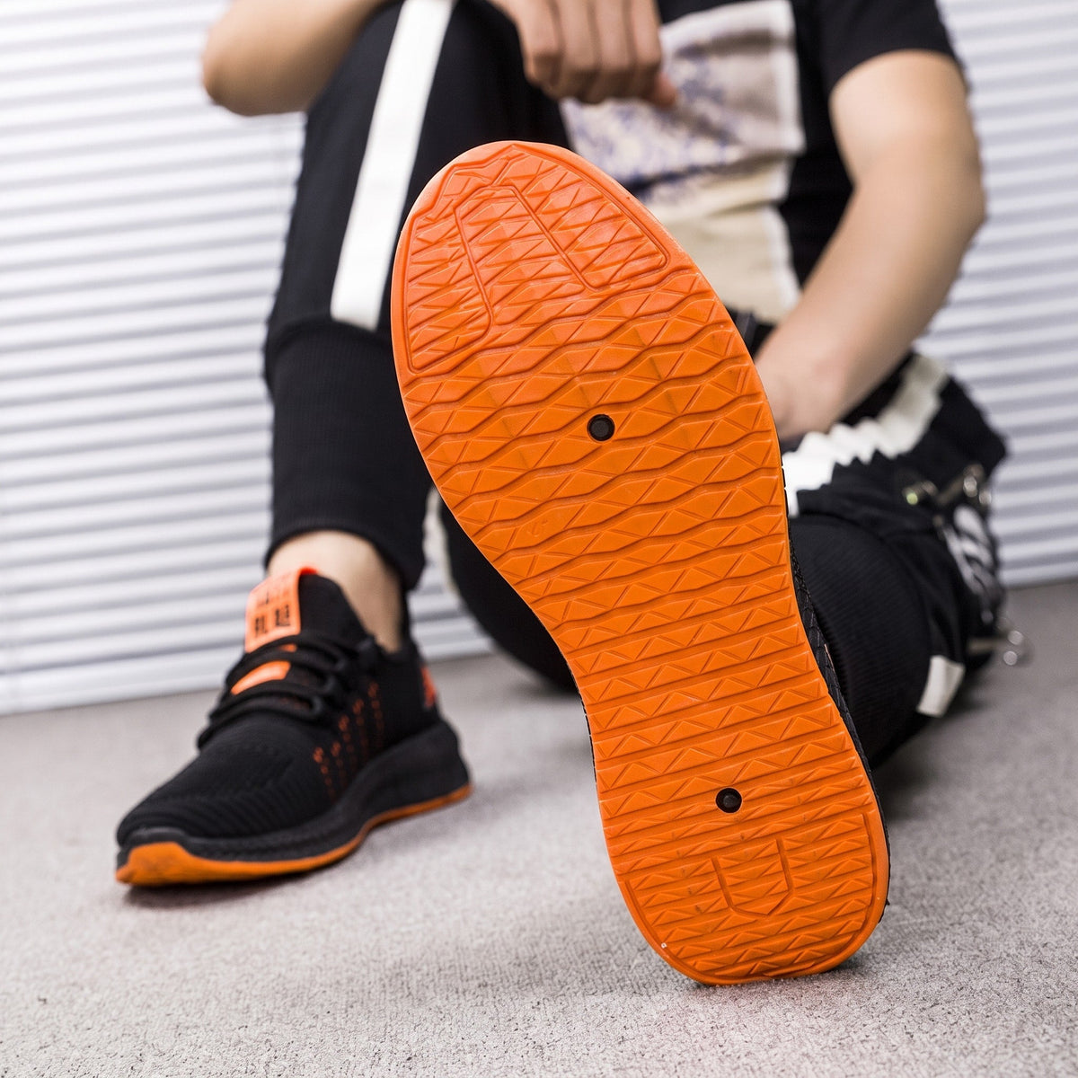 Marcus – Men’s Breathable Knit Low-Top Lace-Up Sneakers