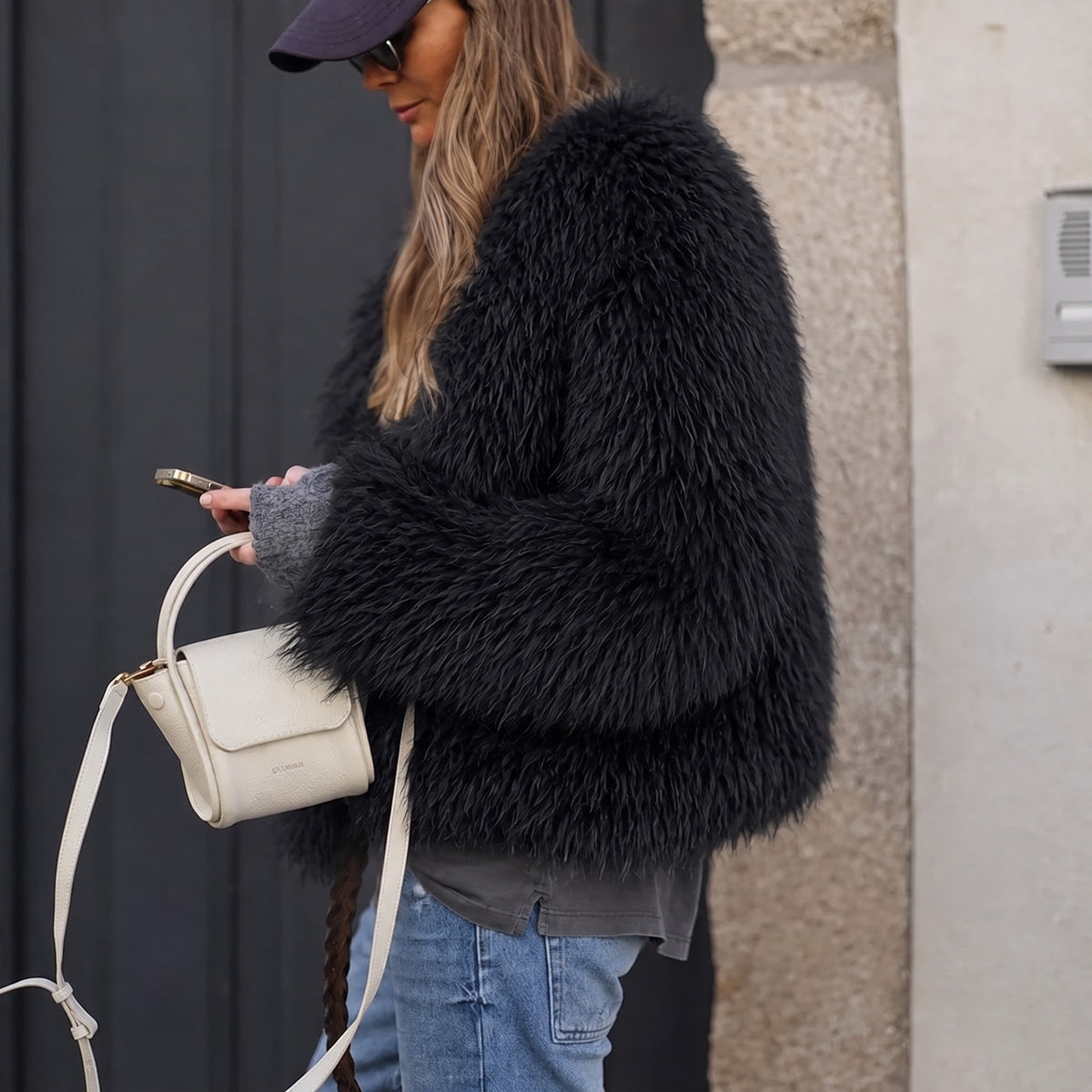 Lillith - Women's Thickened Faux Fur Cropped Jacket