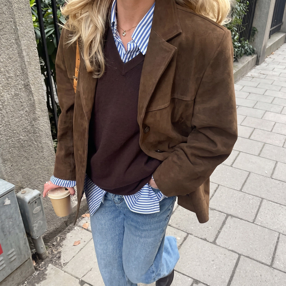 Olivia - Women's Oversized Longline Jacket with Notched Lapel