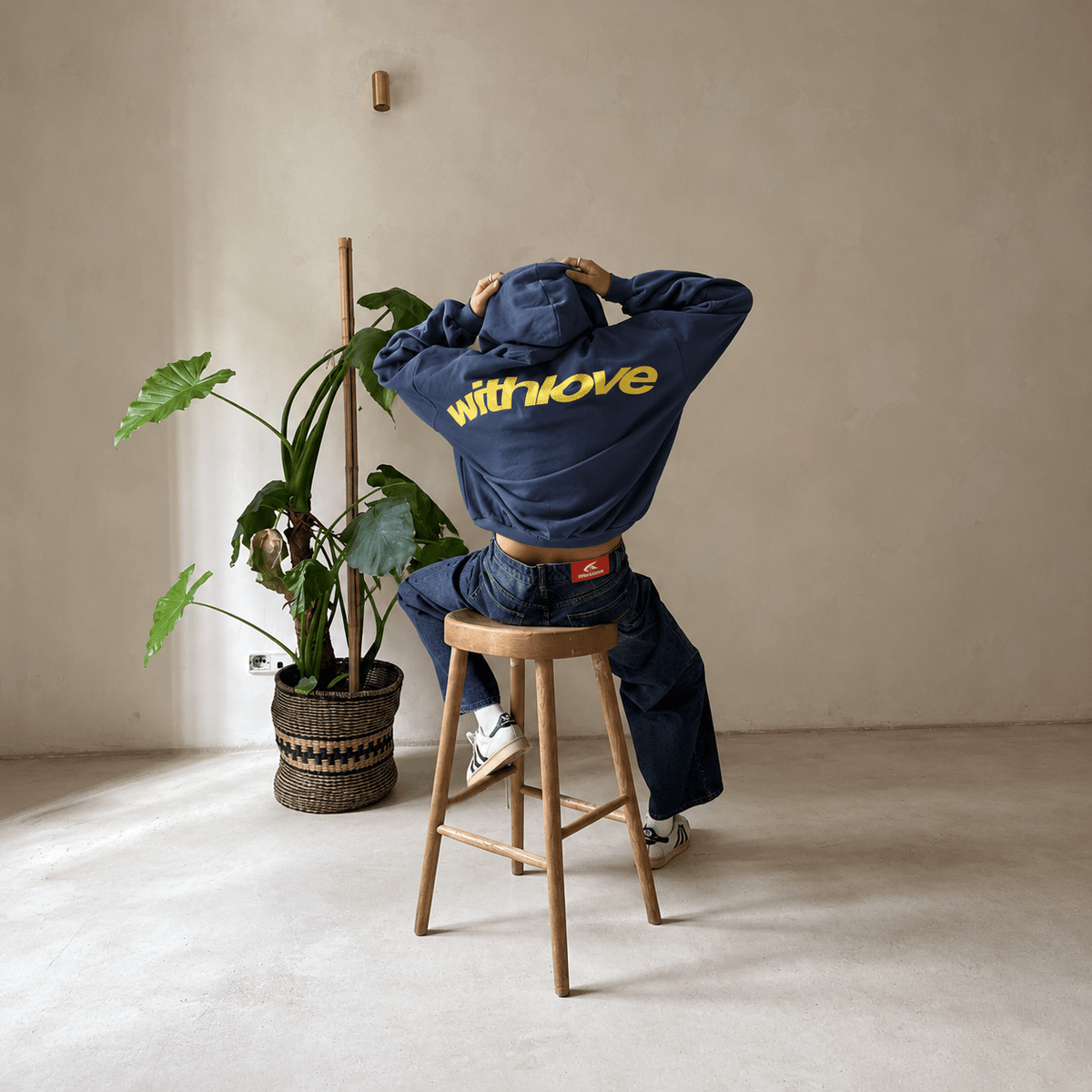 Harper - Unisex Oversized Cropped Hoodie with Dropped Shoulders