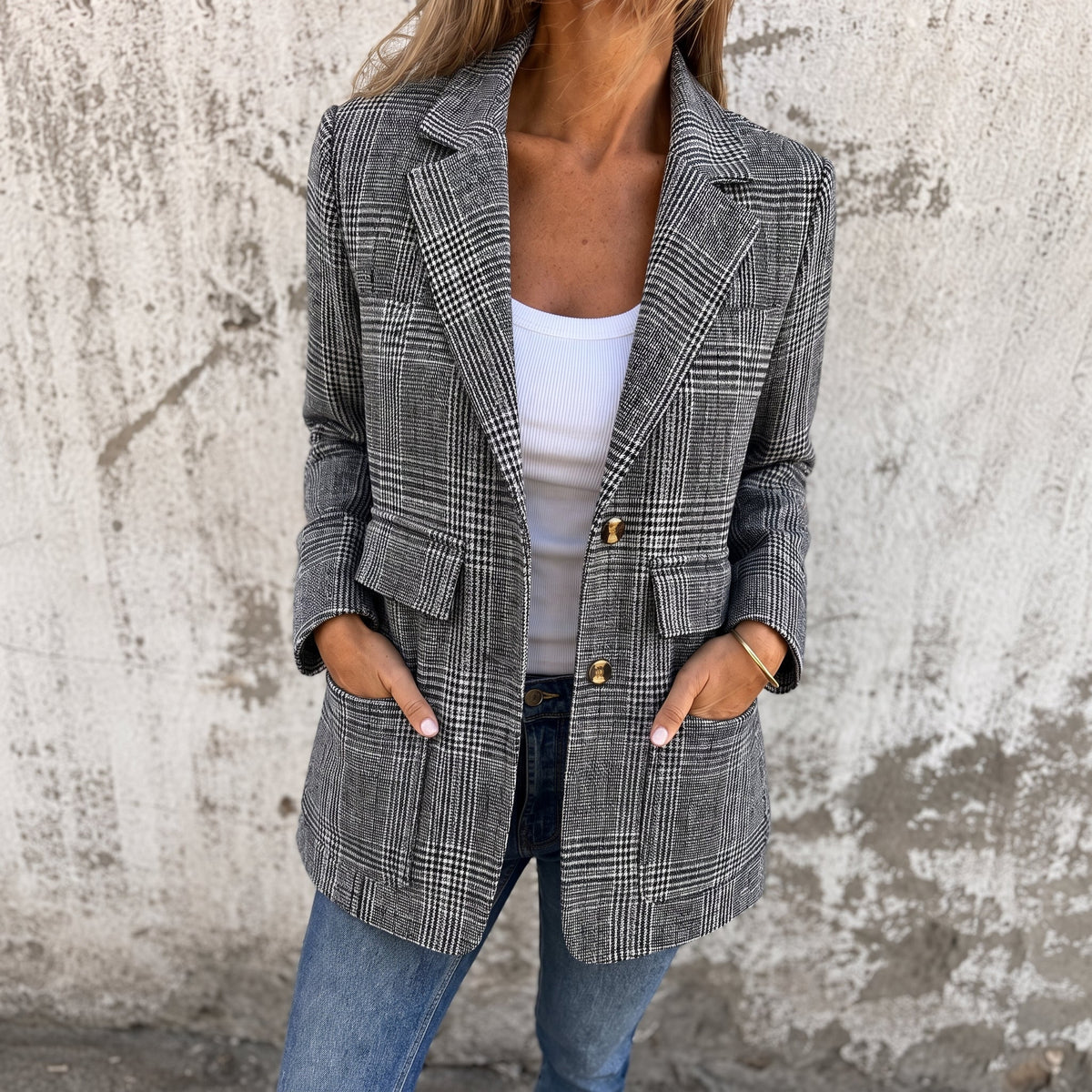 Sophie - Women's Double-Breasted Plaid Blazer with Notch Lapel
