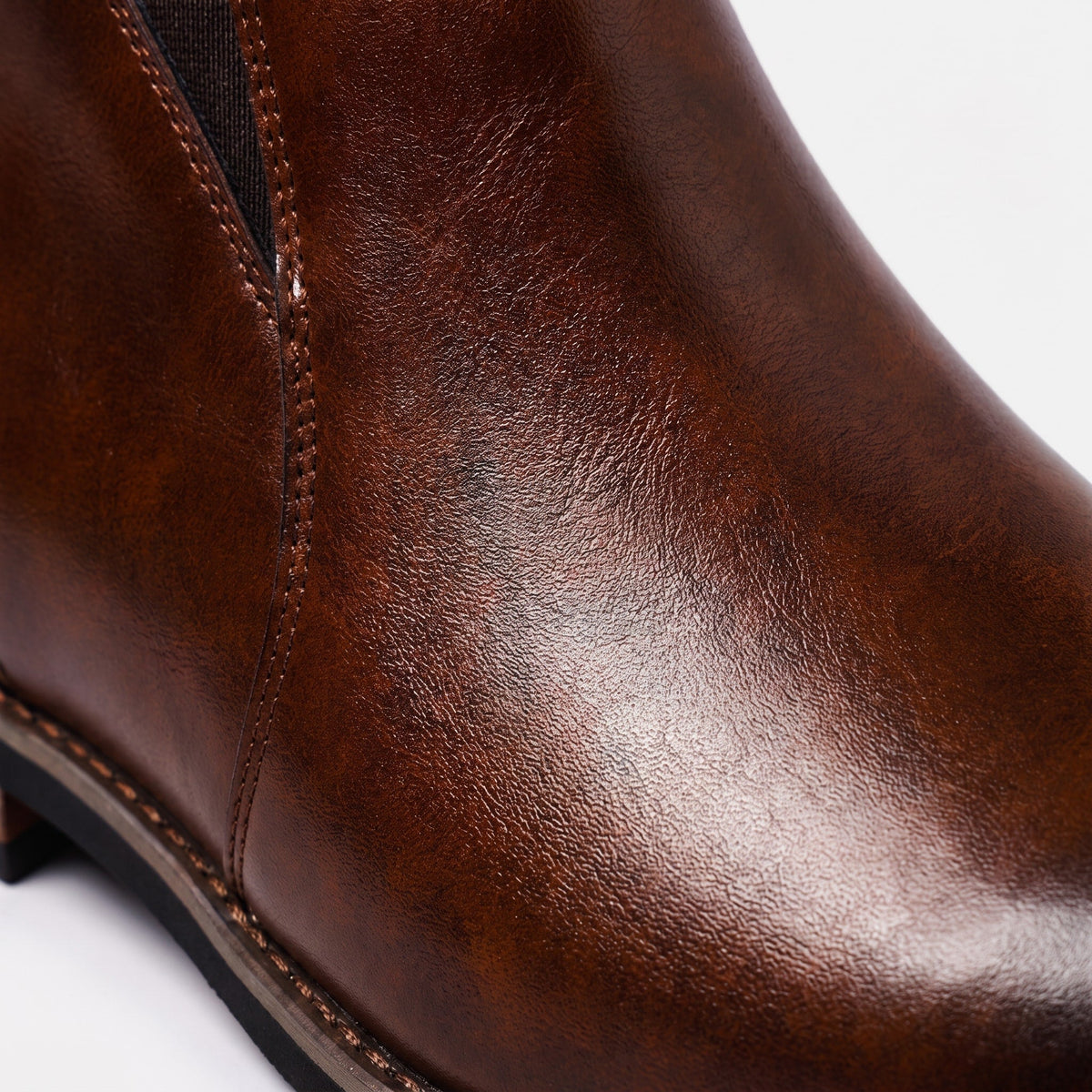Sebastian - Men's Chelsea Boots with Pointed Toe and Pull Tab