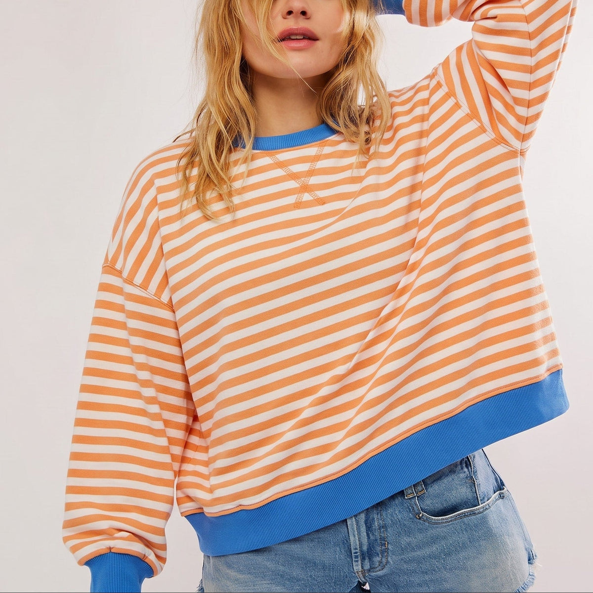 Sophie – Women’s Oversized Striped Sweater with Contrast Trim