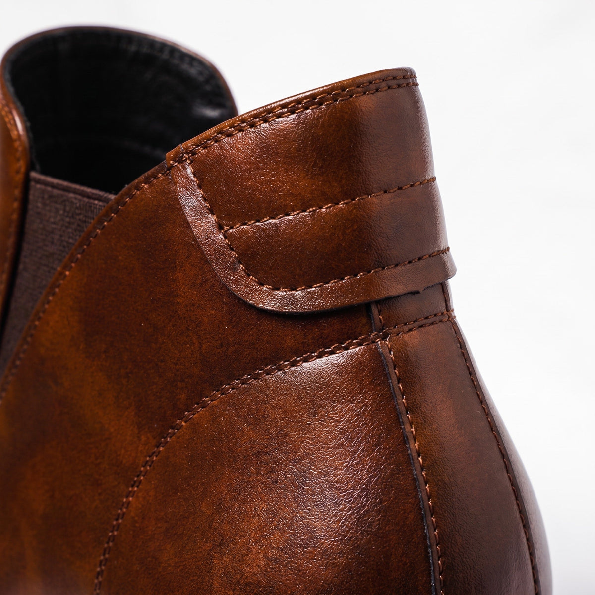 Sebastian - Men's Chelsea Boots with Pointed Toe and Pull Tab