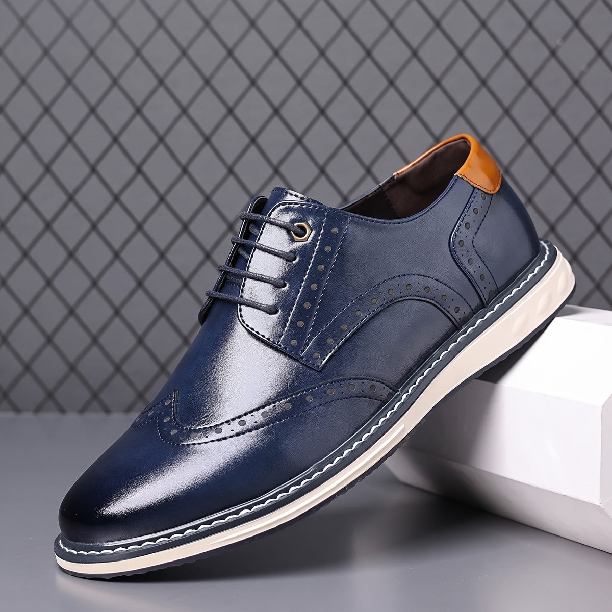 Marcus – Men’s Brogue Wingtip Oxford Shoes with Contrasting Sole