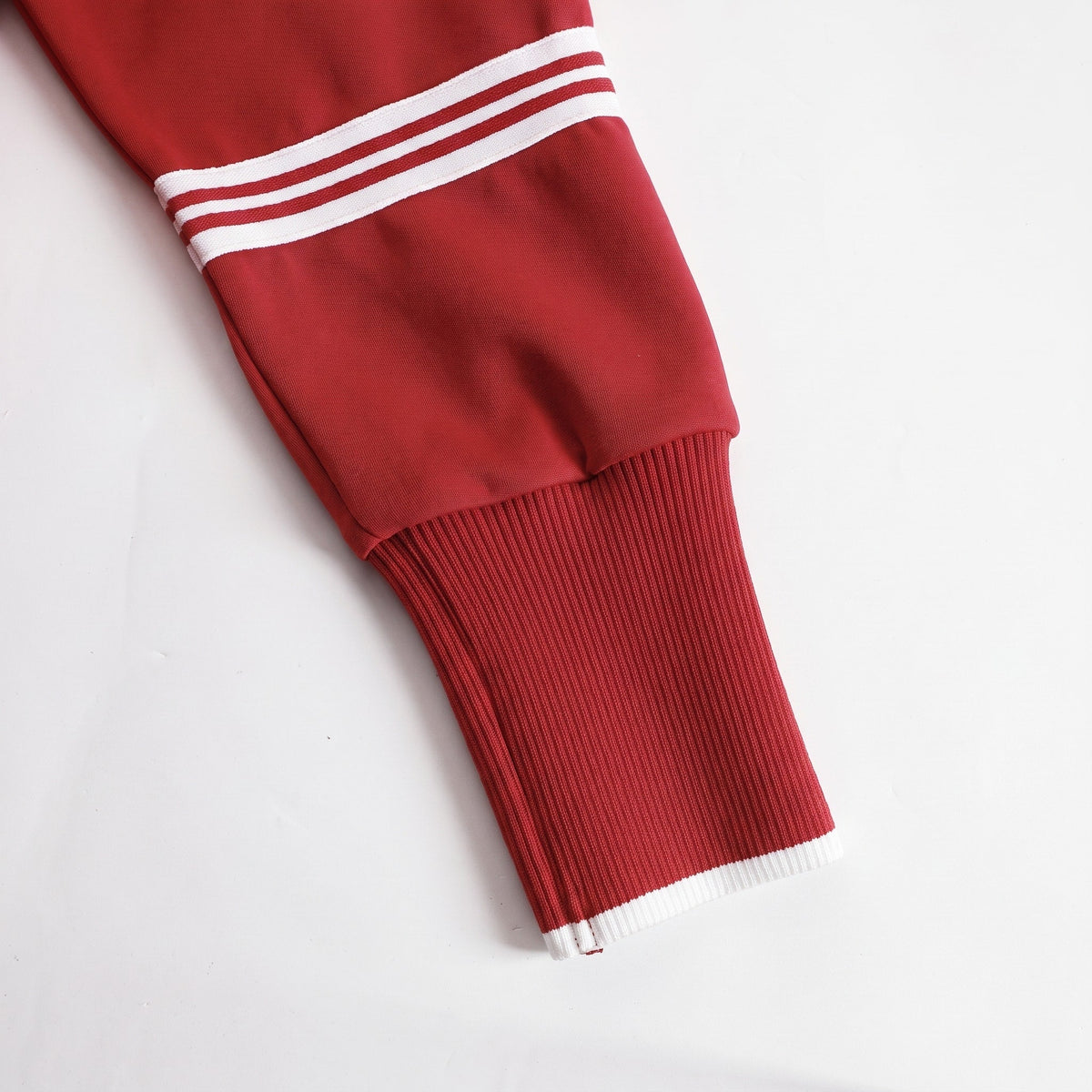 Amelia – Women’s Half-Zip Sweatshirt and Wide-Leg Pants Set