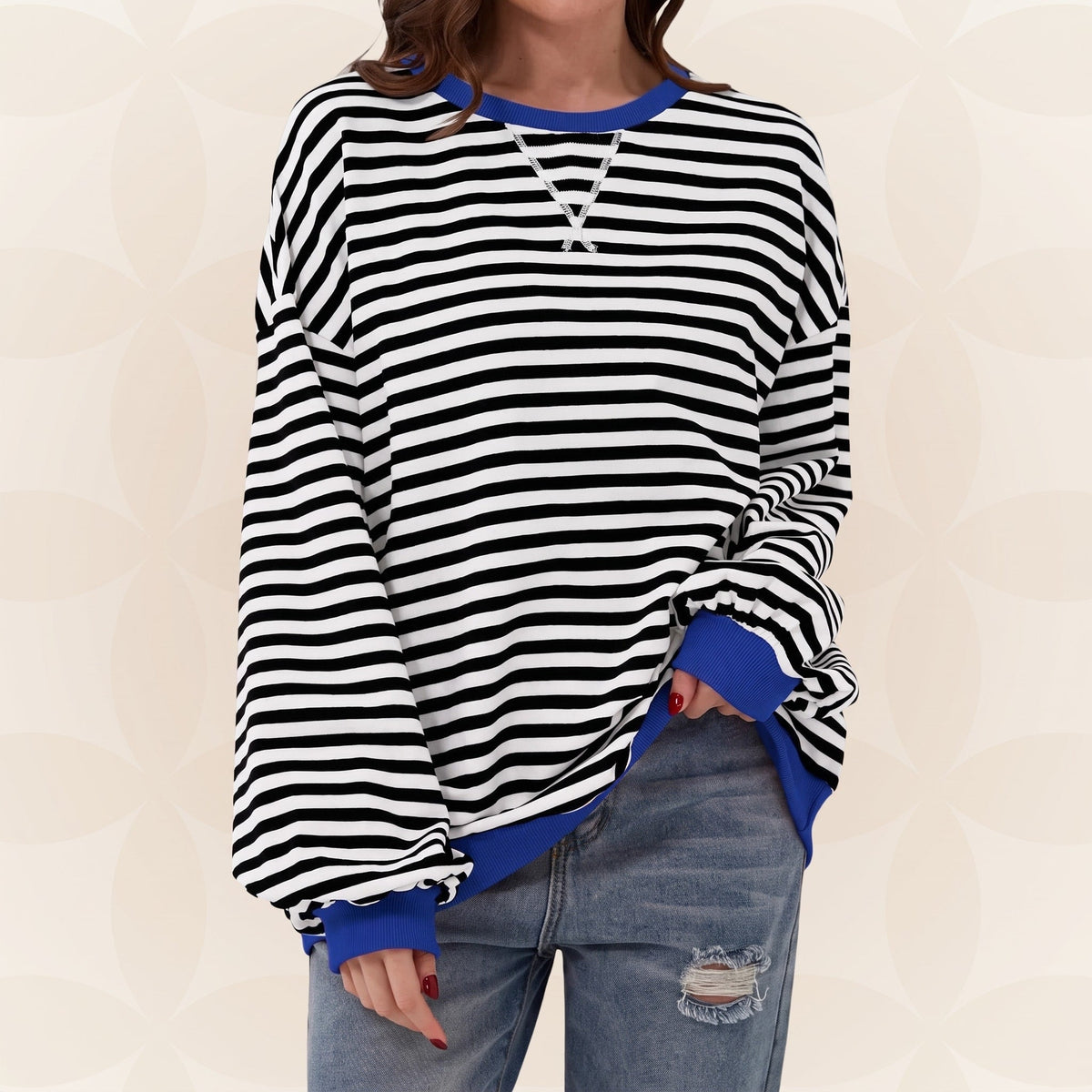 Olivia - Women's Oversized Striped Crewneck Sweatshirt with Contrast Trim