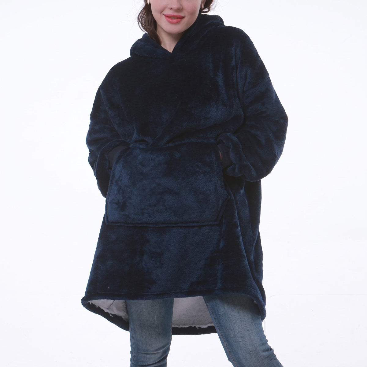 Maya – Women’s Oversized Hooded Fleece Wearable Blanket