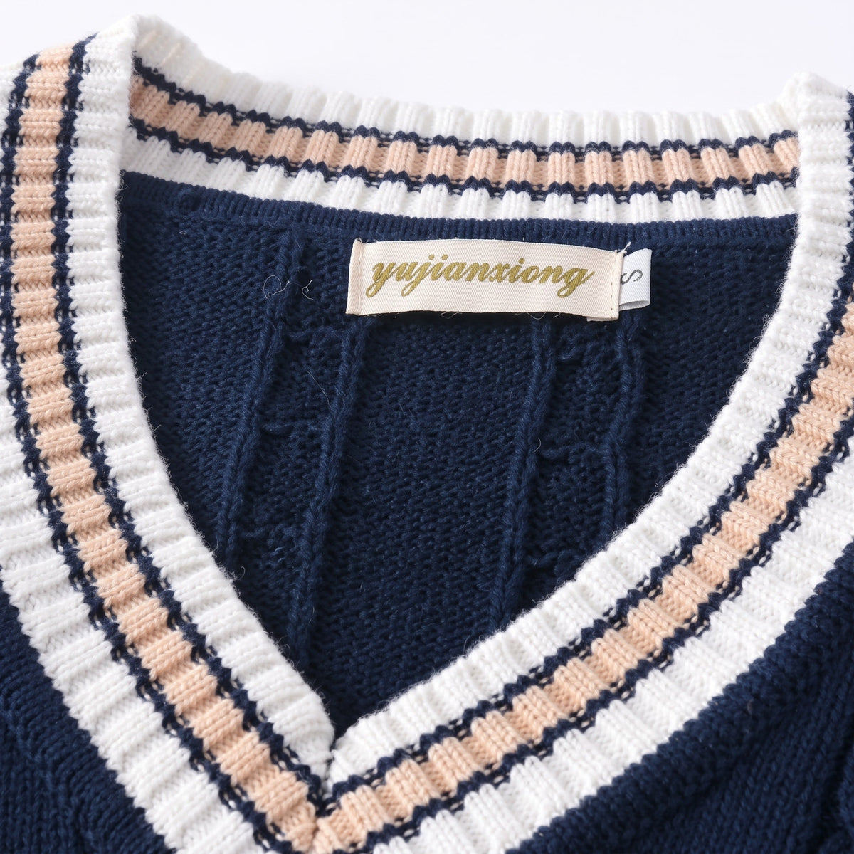 Oliver – Men’s Cricket V-Neck Striped Sweater Vest