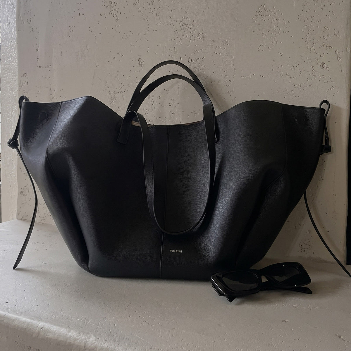 Emma – Women’s Large Capacity Leather Tote Bag