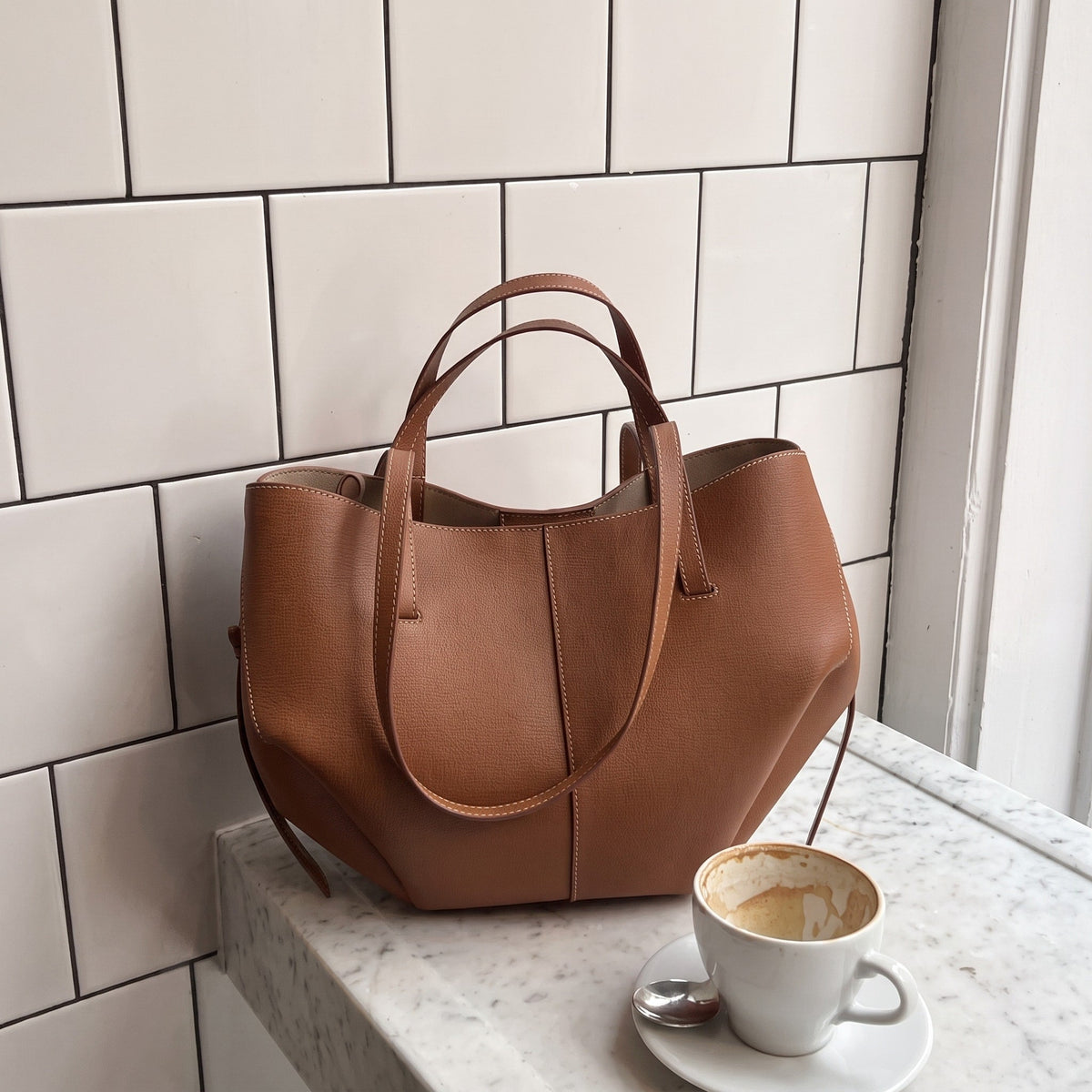 Emma – Women’s Large Capacity Leather Tote Bag