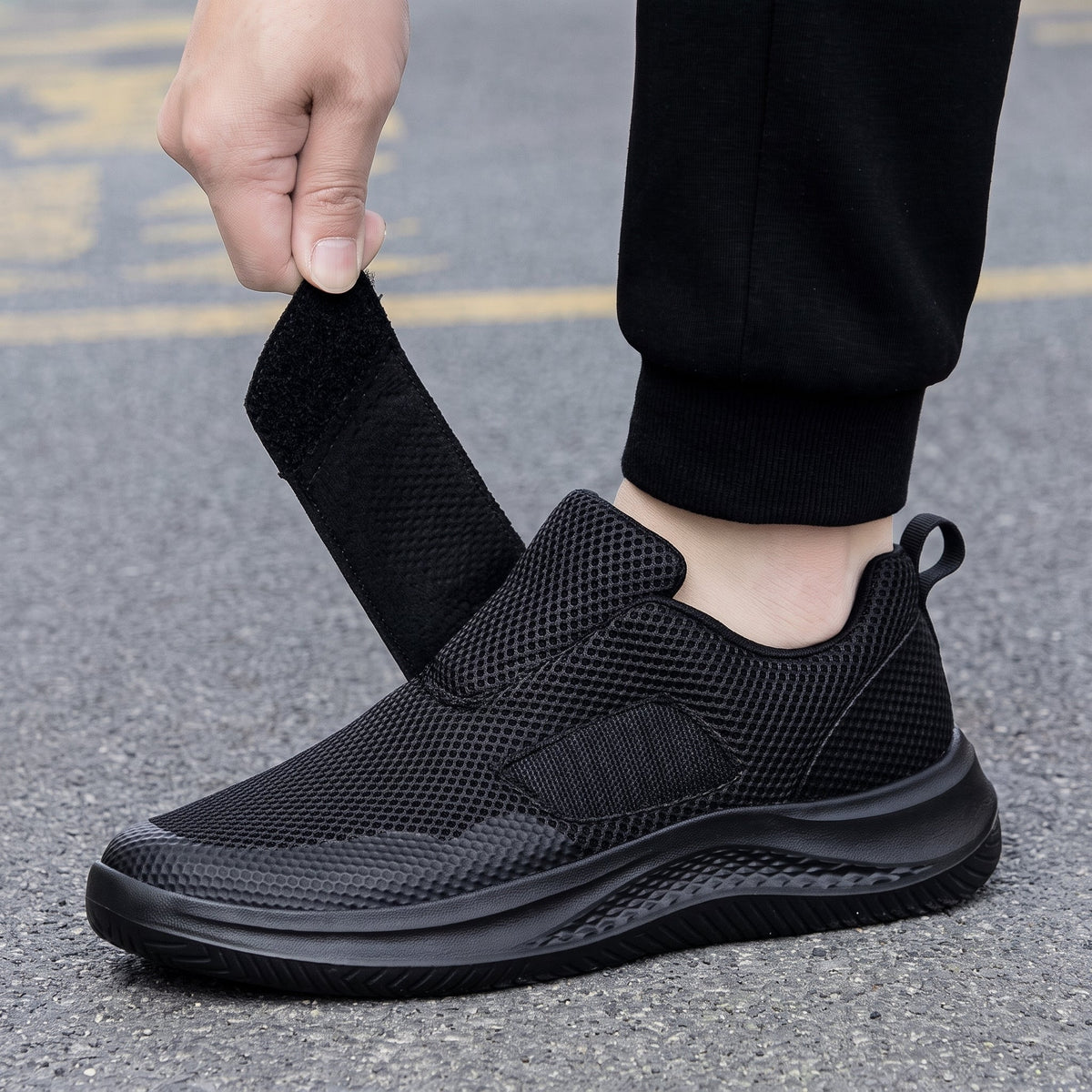 Jonas - Men's Supportive Wide Fit Sneakers with Adjustable Velcro Strap