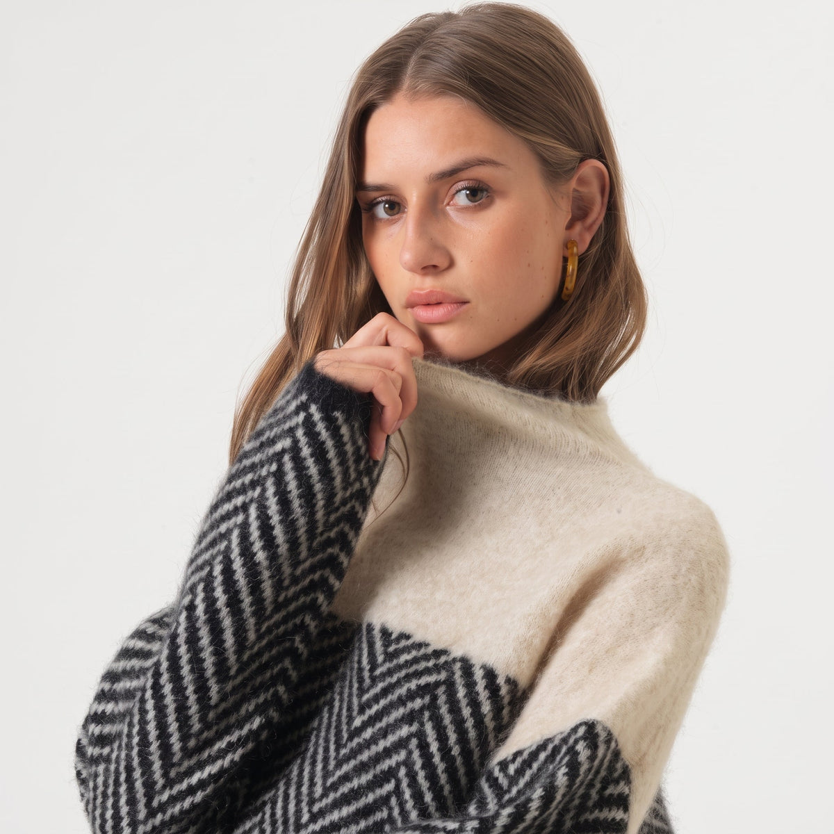 Molly - Women's Chevron Turtleneck Sweater with Colorblock Funnel