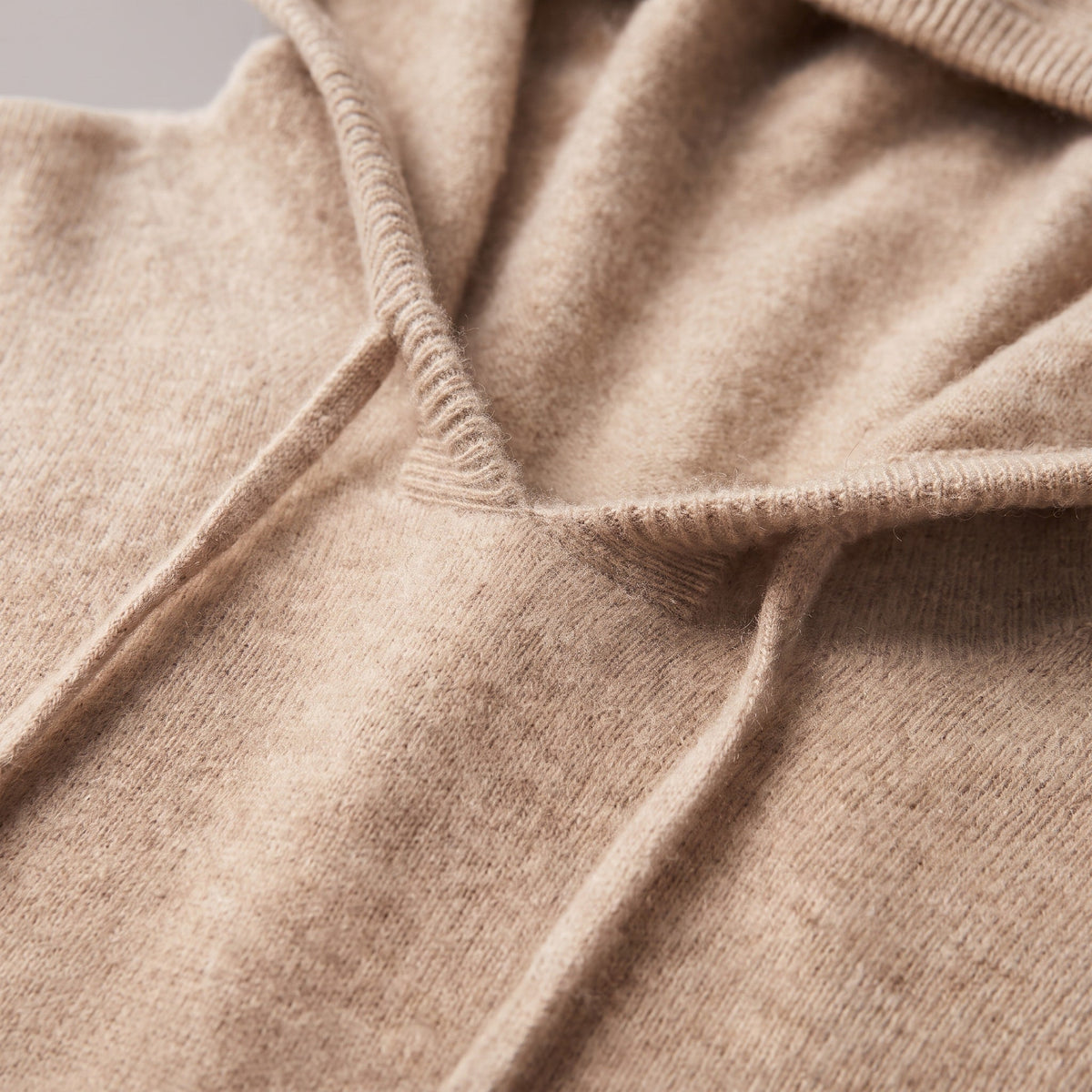 Marcus – Men’s Hooded Sweater with Drawstring and Ribbed Hem