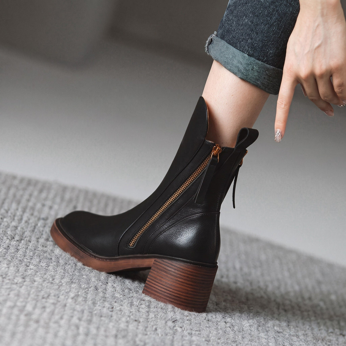 Daphne - Women's Block Heel Zip-Up Ankle Boots with Tassel Pull